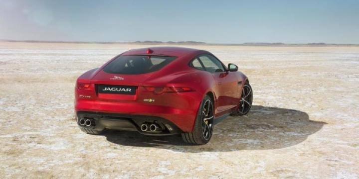  Полноприводный Jaguar F-Type быстрее заднеприводного