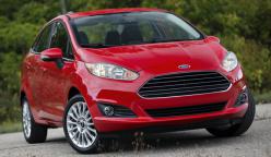 Автомобиль Ford Fiesta 2013 фото